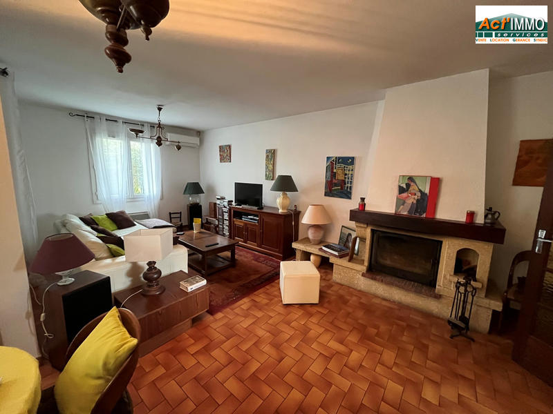 Maison traditionnelle - 100 m² - 4 pièces