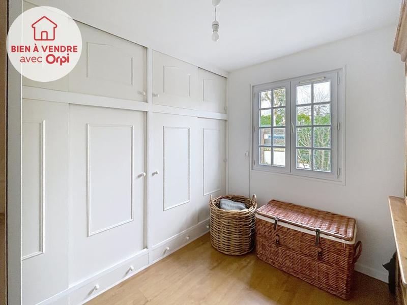 Maison - 197 m² - 8 pièces