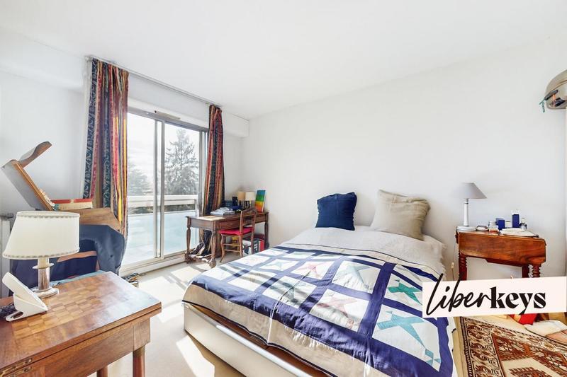 Appartement - 119 m² - 6 pièces