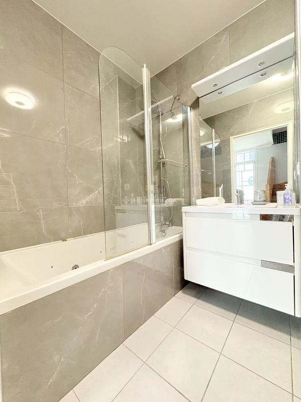 Maison - 111 m² - 5 pièces