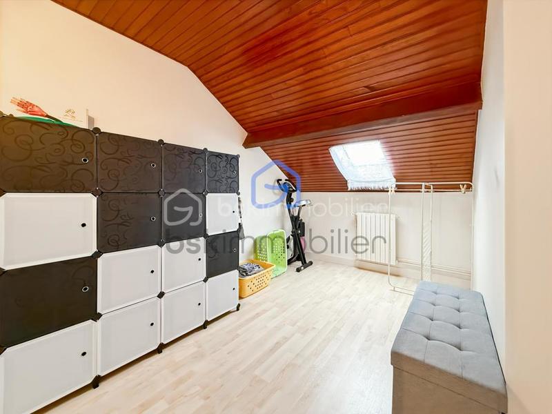 Pavillon - 185 m² - 8 pièces