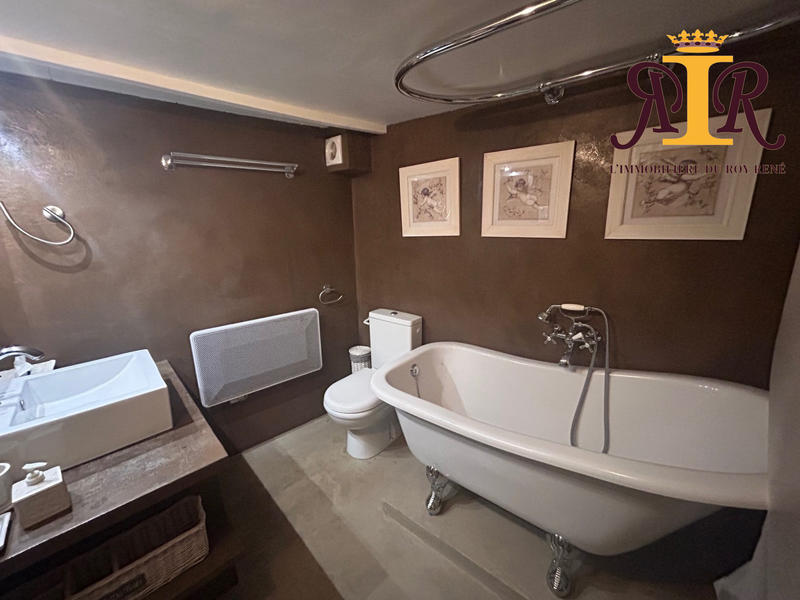 Maison ancienne - 110 m² - 3 pièces