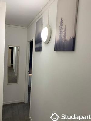 Appartement - 100 m² - 5 pièces