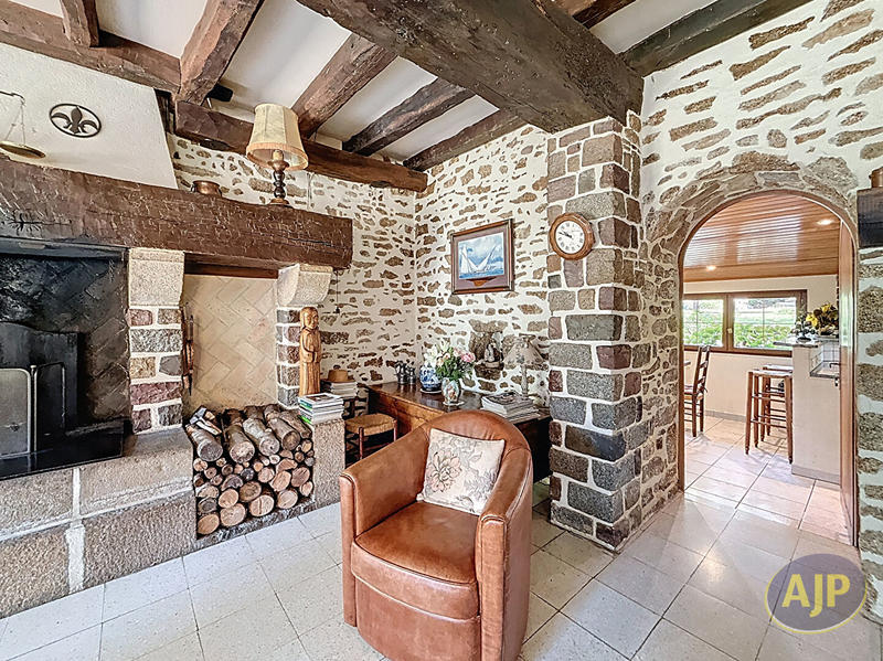 Maison - 155 m² - 6 pièces