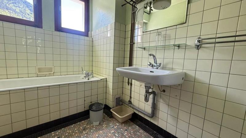 Maison - 167 m² - 8 pièces