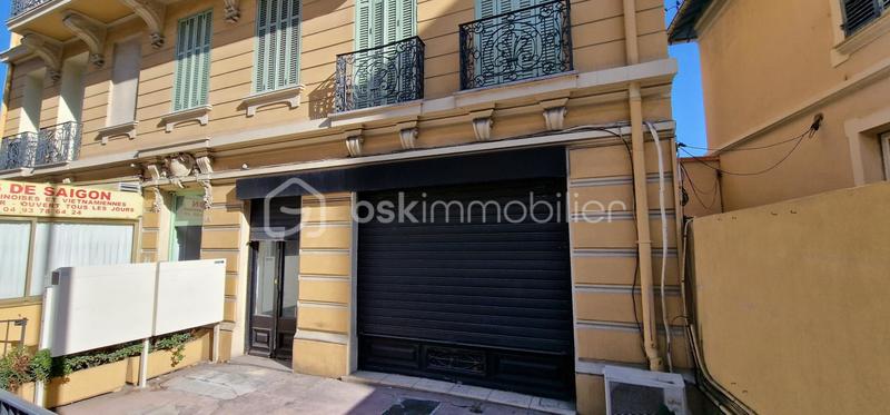 Studio - 28 m² - 1 pièce