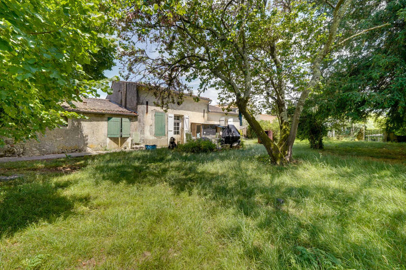 Maison - 185 m² - 6 pièces