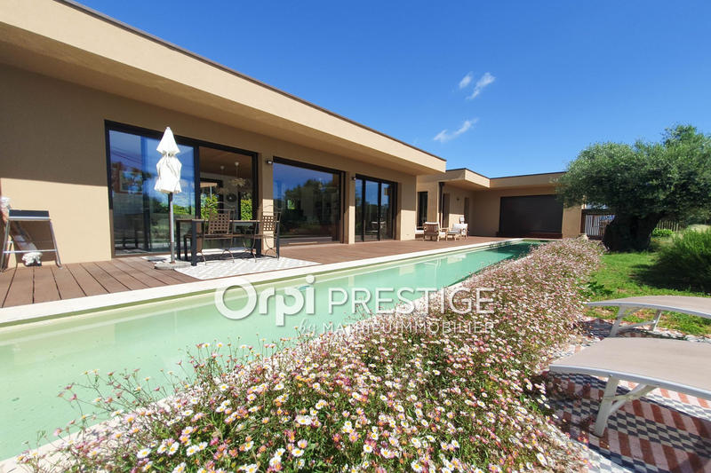 Villa - 141 m² - 4 pièces