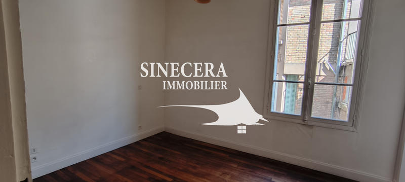 Appartement - 210 m² - 3 pièces