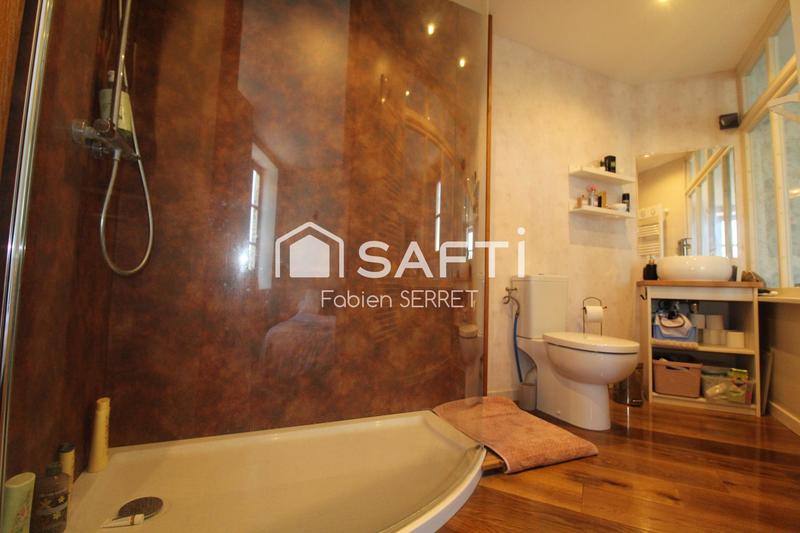 Maison - 193 m² - 8 pièces