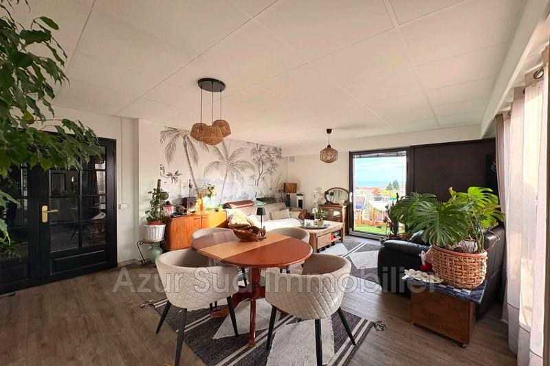 Appartement - 76 m² - 4 pièces