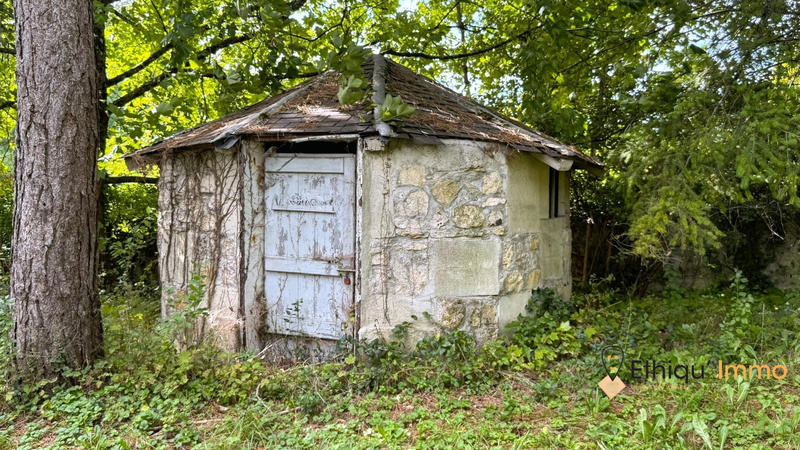 Maison - 218 m² - 10 pièces