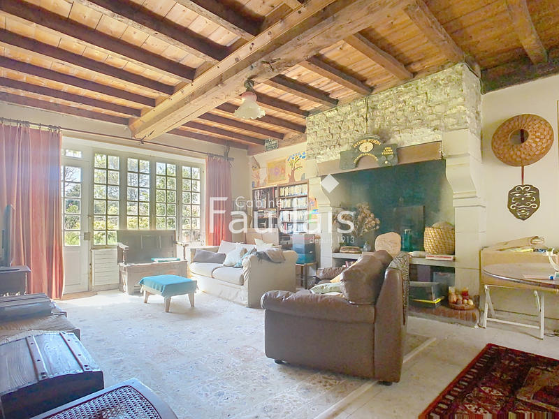 Maison de village - 230 m² - 8 pièces