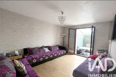 Maison - 97 m² - 6 pièces