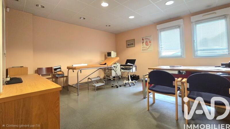 Local commercial - 308 m²