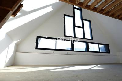 Maison - 610 m² - 10 pièces