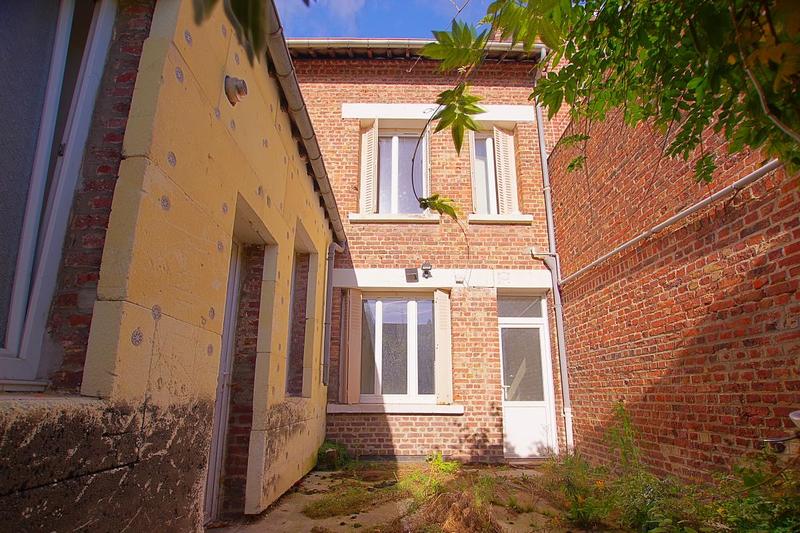 Maison - 159 m² - 6 pièces