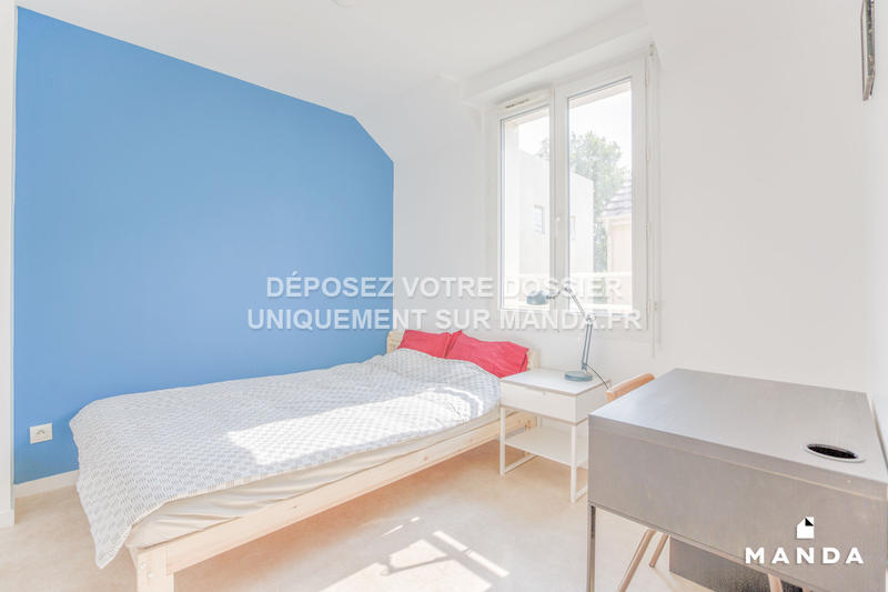 Chambre - 9 m² - 4 pièces