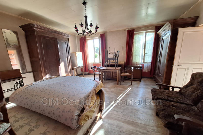 Maison - 227 m² - 5 pièces