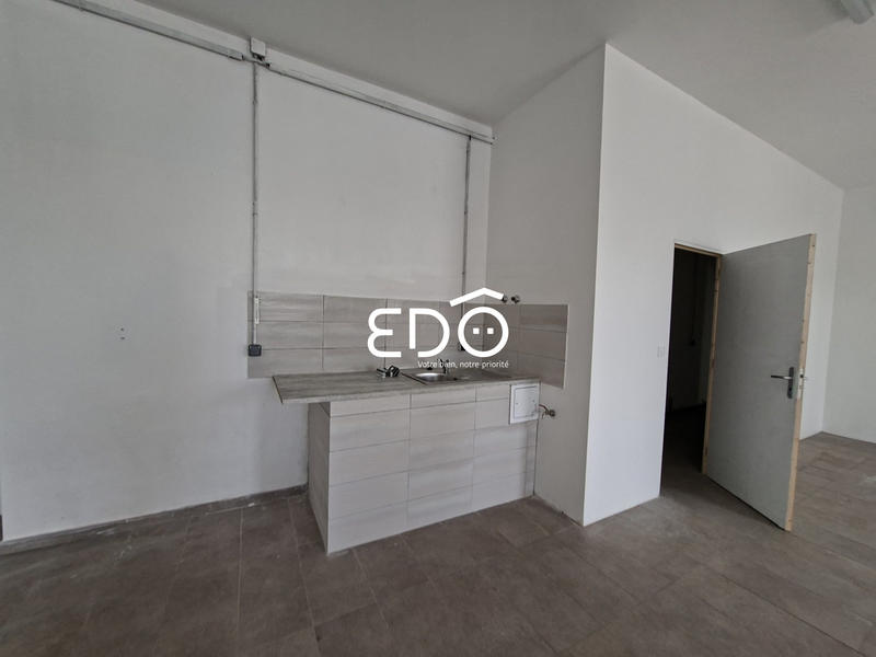 Local d'activités - 120 m²