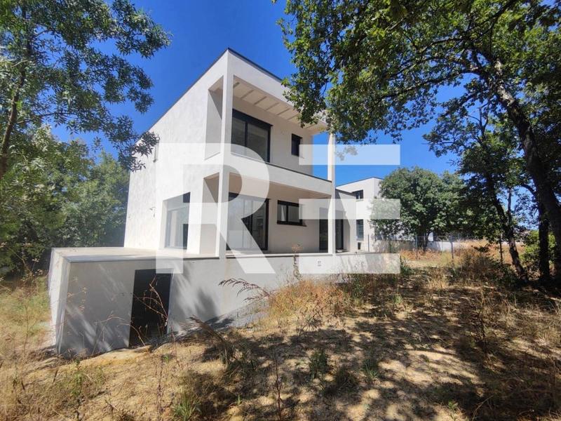 Maison - 117 m² - 4 pièces