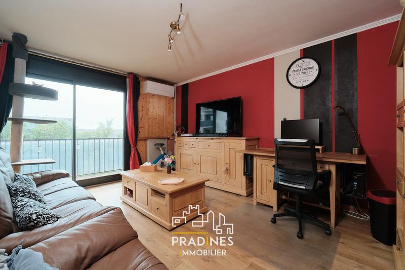 Appartement - 81 m² - 4 pièces