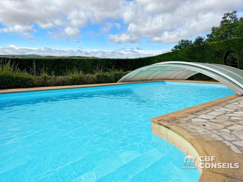 Villa - 206 m² - 7 pièces