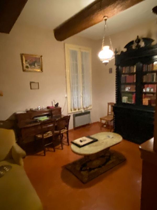 Maison - 250 m² - 13 pièces