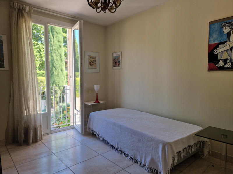 Villa - 140 m² - 7 pièces