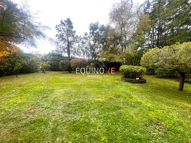 Villa - 171 m² - 9 pièces