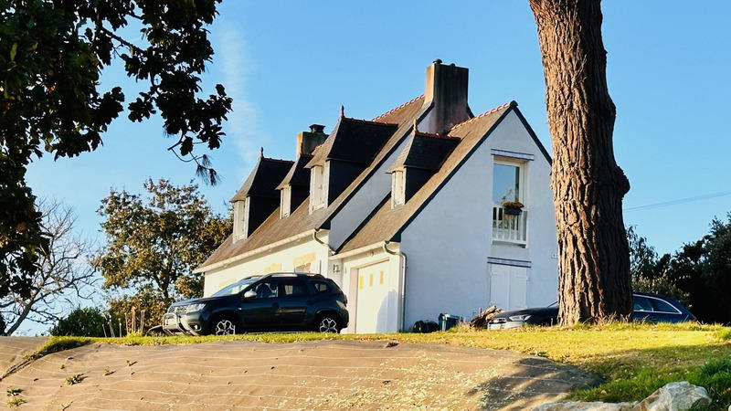 Maison - 90 m² - 6 pièces