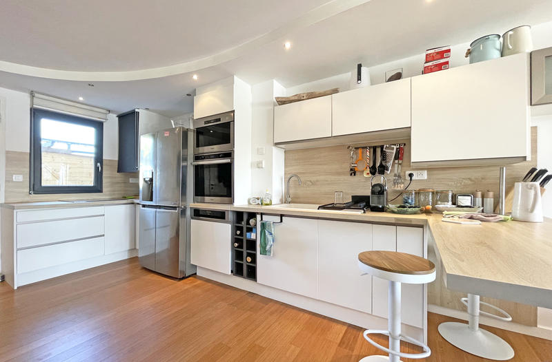 Appartement - 67 m² - 4 pièces