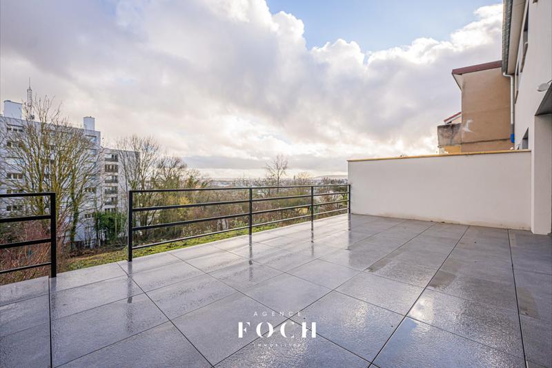 Maison contemporaine - 108 m² - 4 pièces