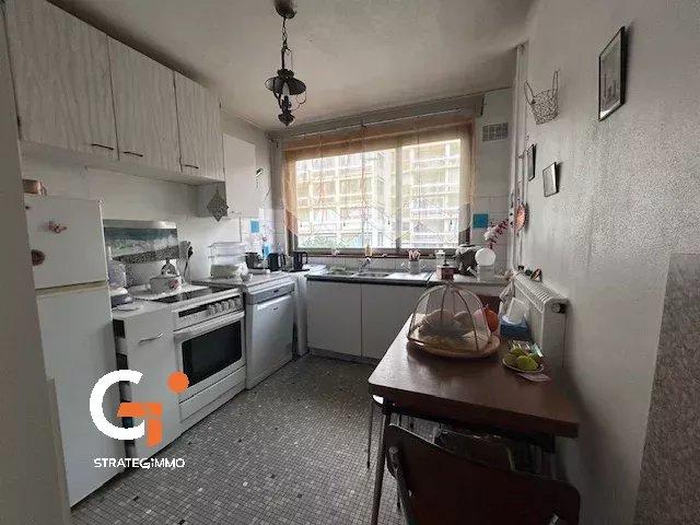 Appartement - 82 m² - 4 pièces