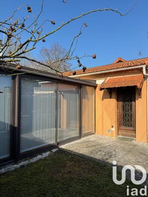 Maison - 98 m² - 5 pièces