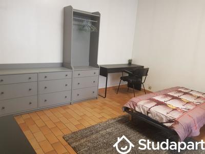 Chambre - 18 m² - 1 pièce