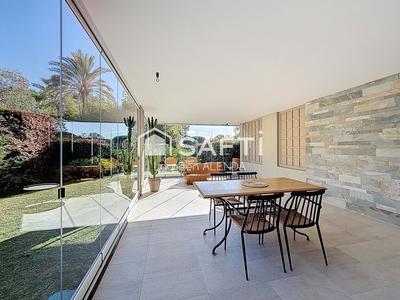 Appartement - 88 m² - 4 pièces