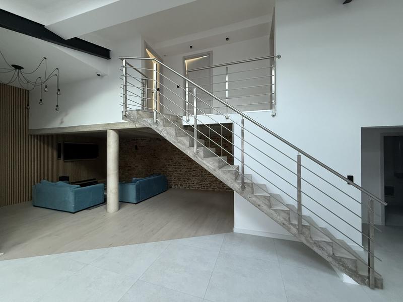 Maison contemporaine - 161 m² - 6 pièces