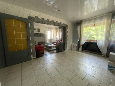 Maison - 140 m² - 7 pièces