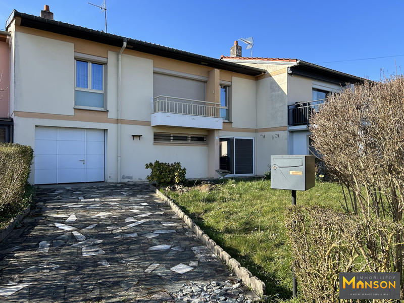 Maison - 92 m² - 4 pièces