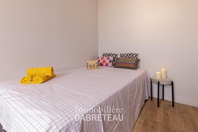 Appartement - 107 m² - 7 pièces