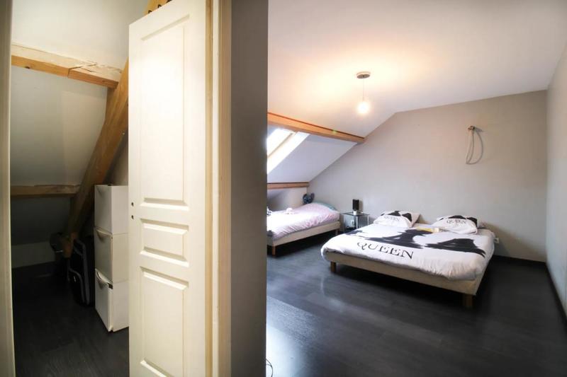 Maison - 197 m² - 7 pièces