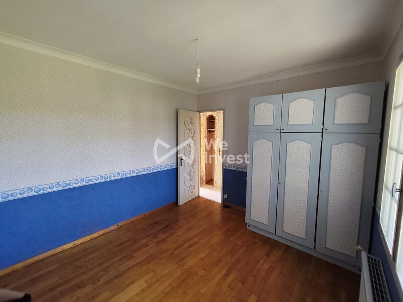 Maison - 94 m² - 7 pièces