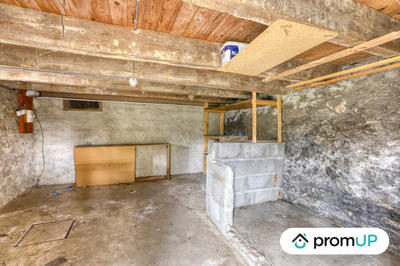 Maison - 134 m² - 2 pièces