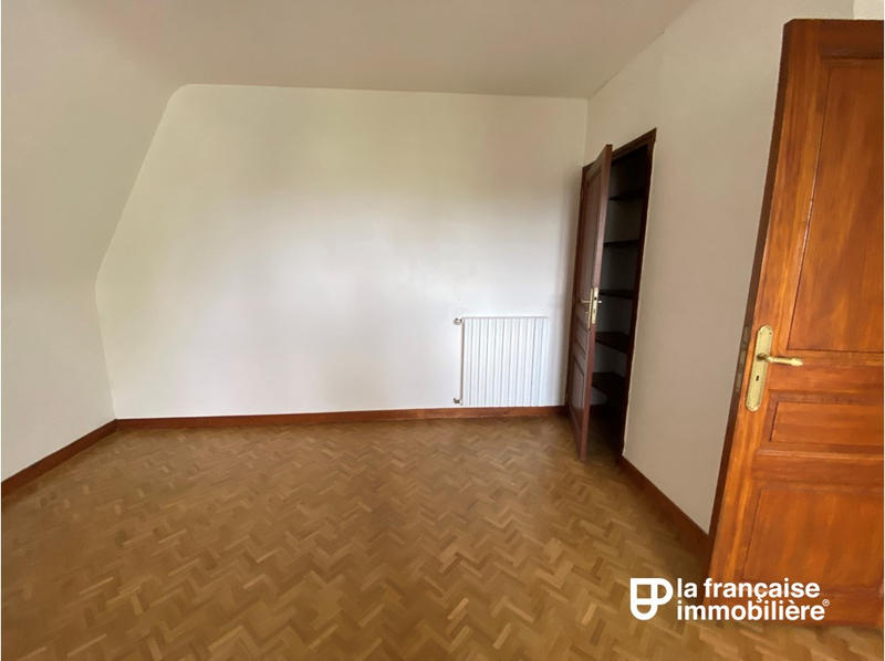 Maison - 182 m² - 6 pièces