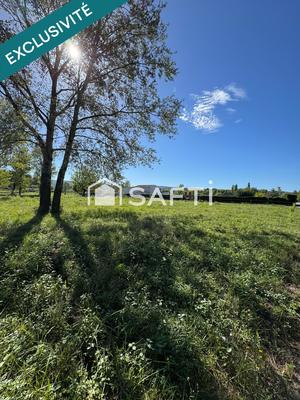 Terrain - 1 834 m²