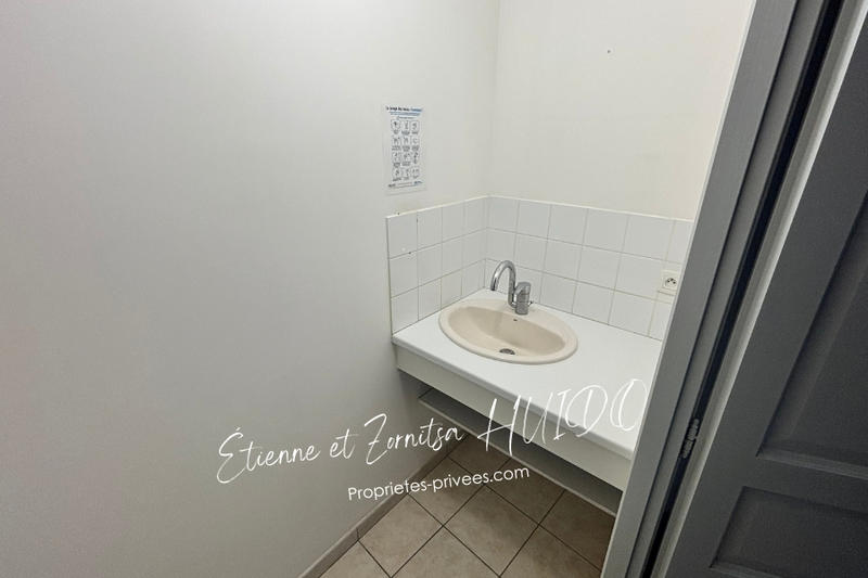 Immeuble - 146 m² - 7 pièces