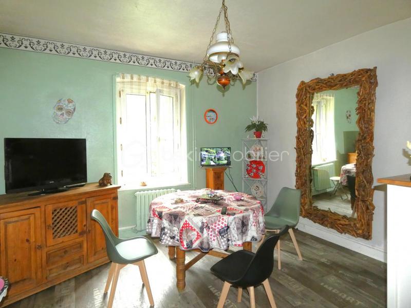 Maison ancienne - 186 m² - 8 pièces