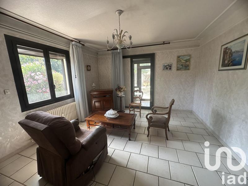 Maison - 213 m² - 7 pièces