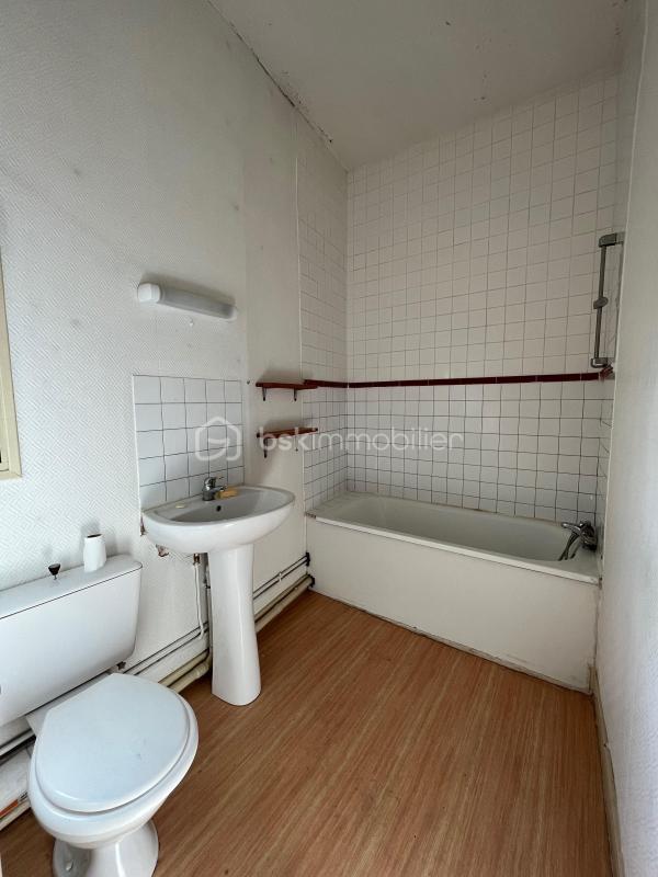 Immeuble - 225 m² - 10 pièces